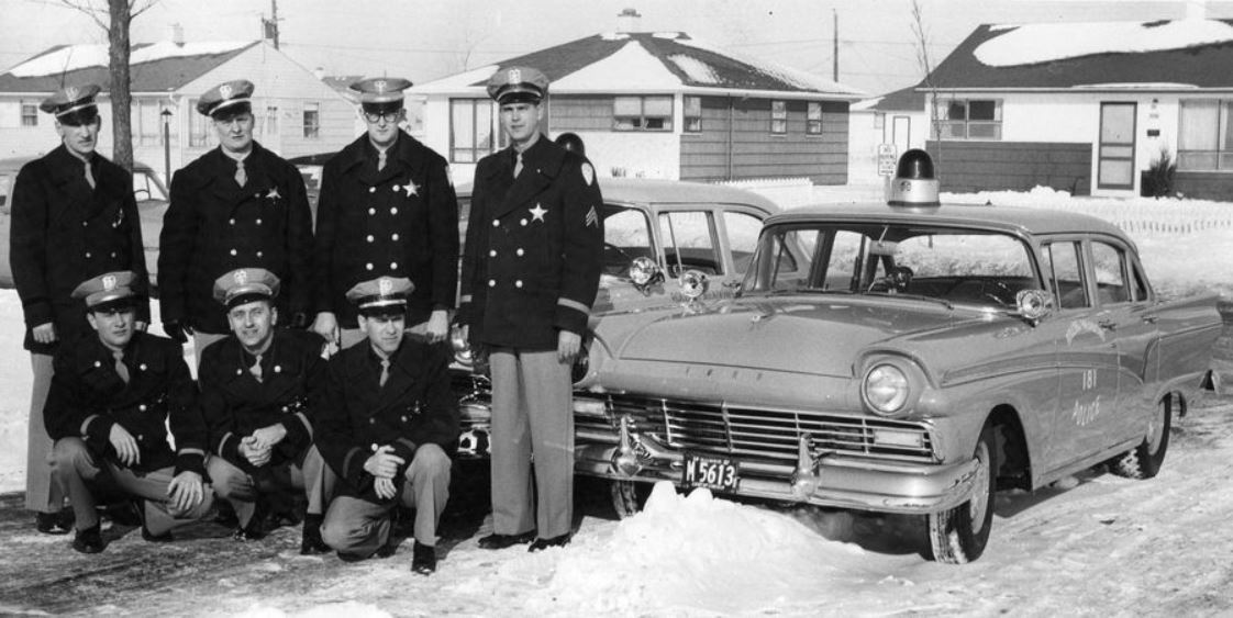 Historic - 1957 RM Police Department w cars